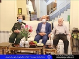 دیدار فرماندار شهریار با ۲ خانواده معظم شهدای شهرستان شهریار