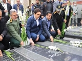 مراسم غبارروبی و عطر افشانی گلزار شهدا در شهریار با حضور سرپرست فرمانداری شهرستان شهریار