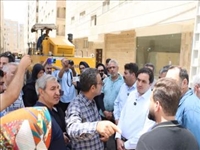 پیگیری میدانی مطالبات ساکنان  شهرک مسکونی در حوزه آب، برق و آسفالت در بازدید میدانی فرماندار شهرستان شهریار